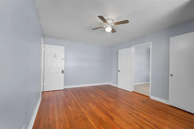 $1,200 | 5837 Locke Avenue, Unit D, Fort Worth, TX 76107