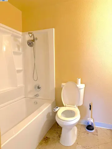 $2,995 | 6100 Joaquin Murieta Avenue, Newark, CA 94560