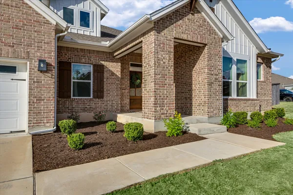 $630,000 | 289 Helena Lane, Kyle, TX 78640