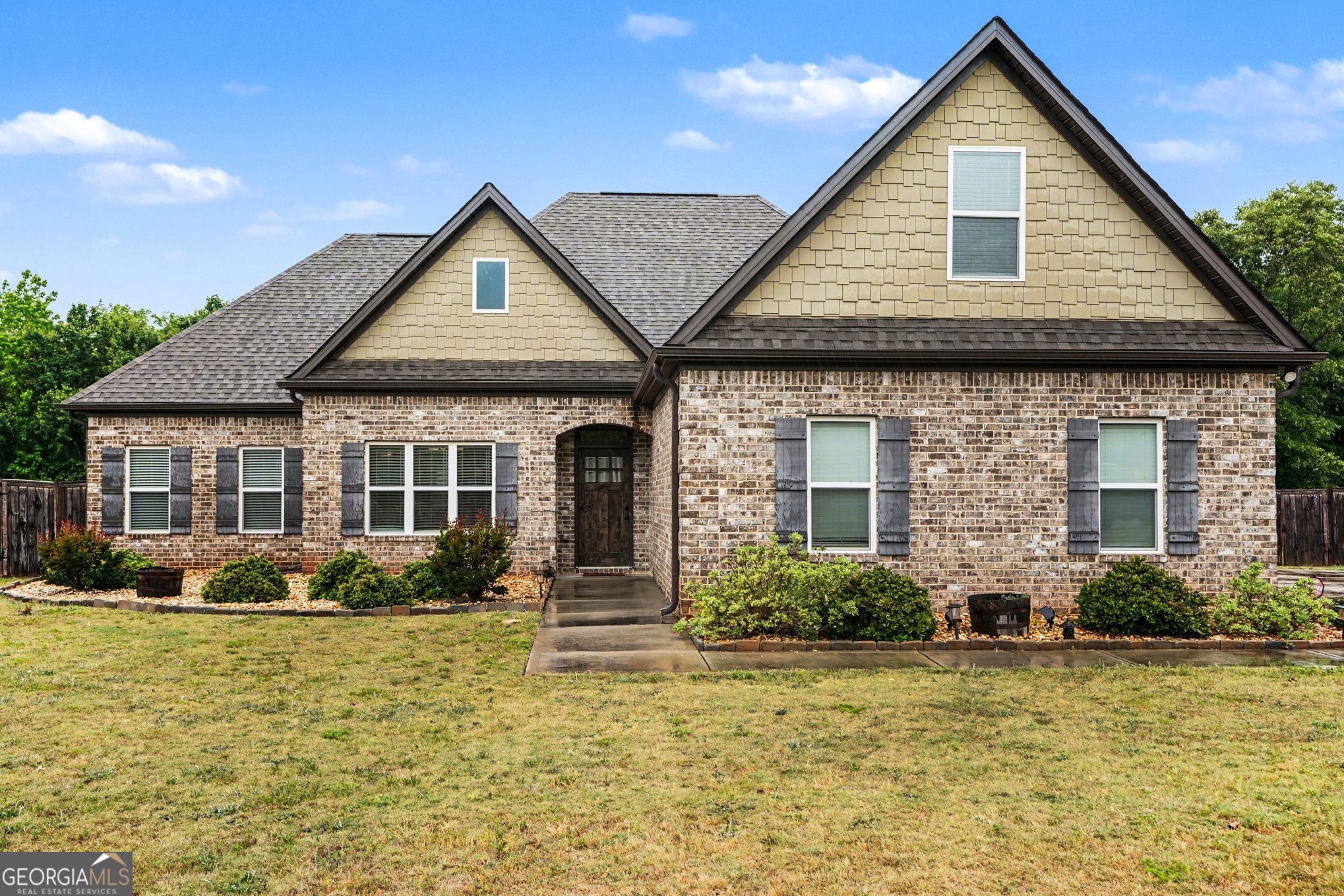 1136 Silverleaf Circle Griffin, GA 30224 - Photo 2 of 28