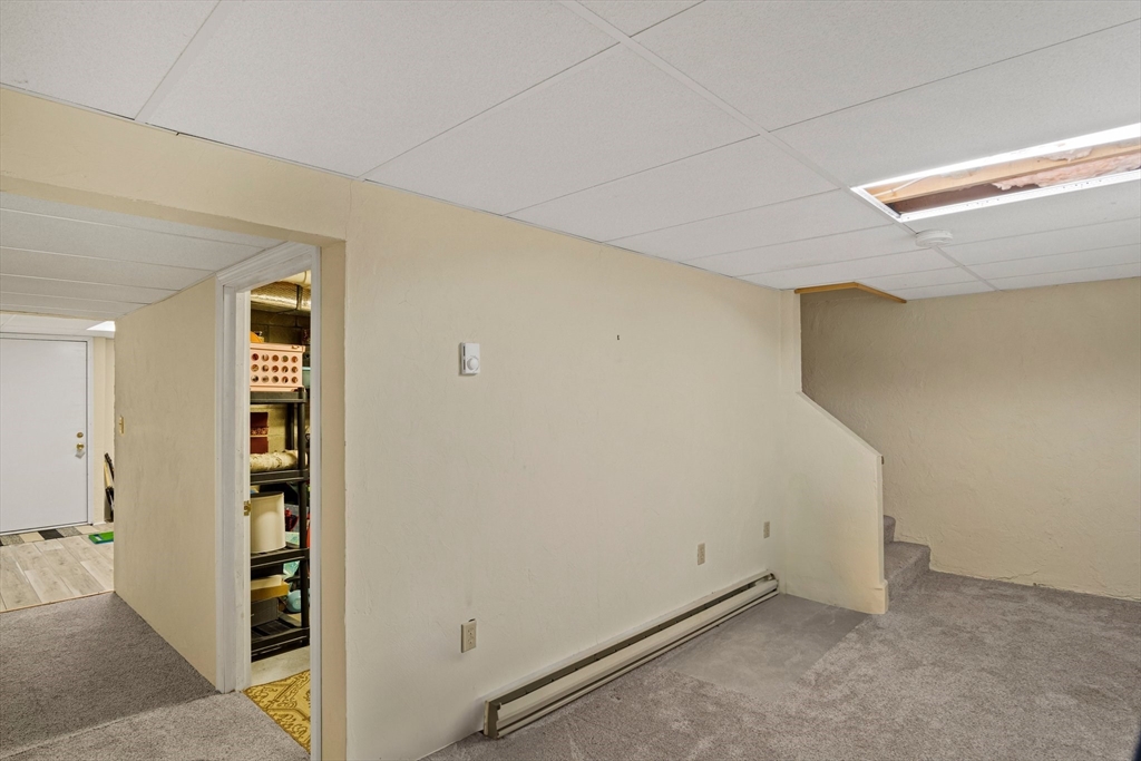 20 Casey Circle, Unit 20 Waltham, MA 02451 - Photo 25 of 38 a view of an empty room