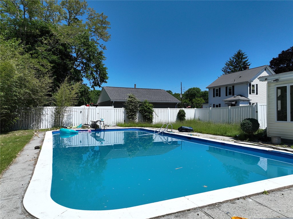 398 Great Road Lincoln, RI 02865 - Photo 32 of 36