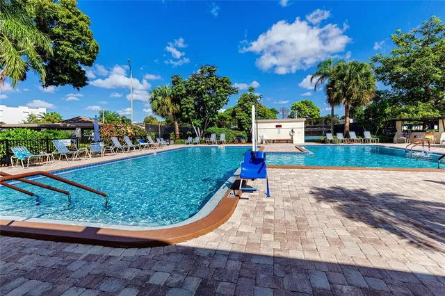 $349,900 | 8186 Terrace Garden Drive North, Unit 101, St. Petersburg, FL 33709