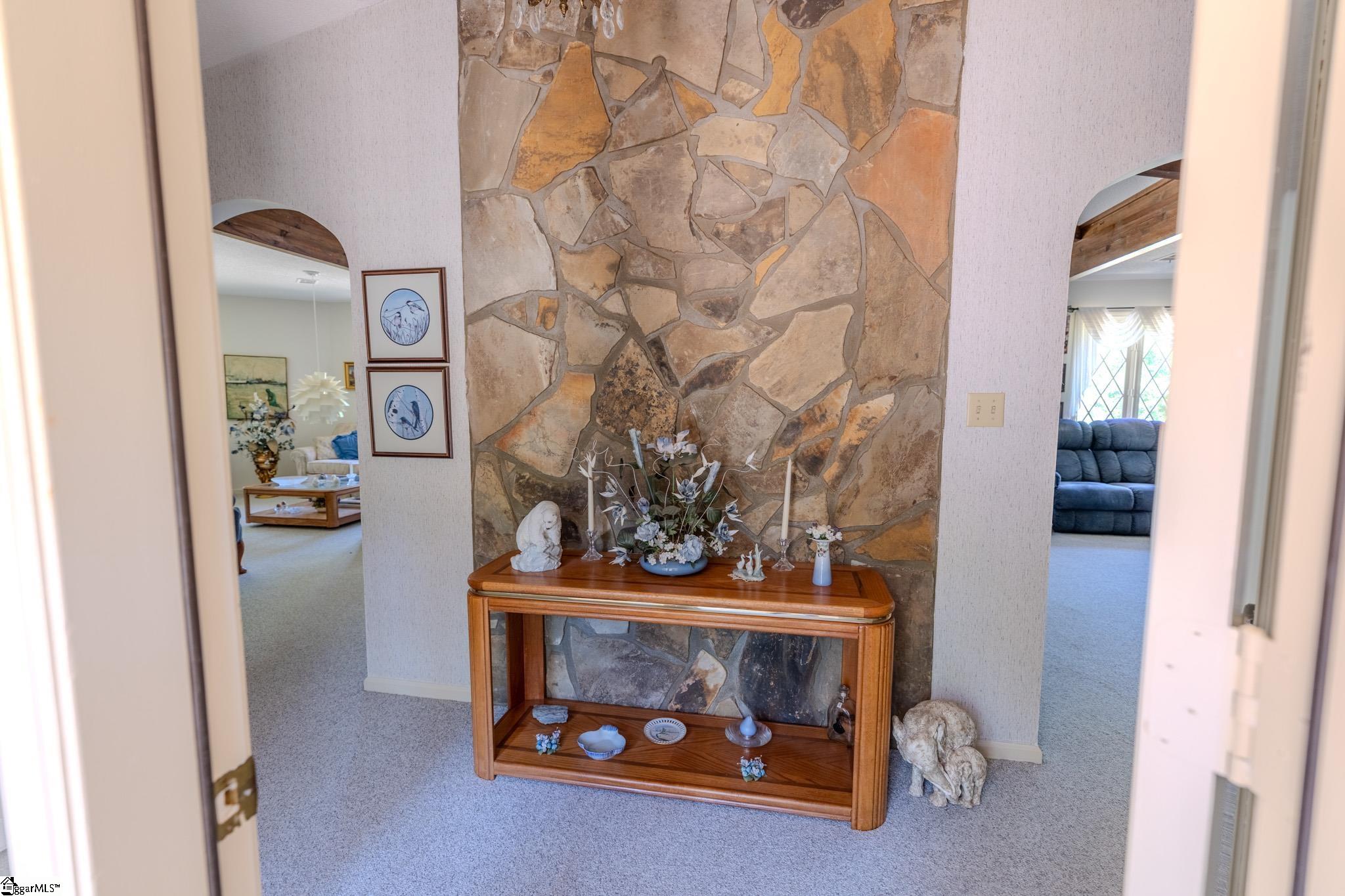 124 Timberlake Circle Inman, SC 29349 - Photo 7 of 38