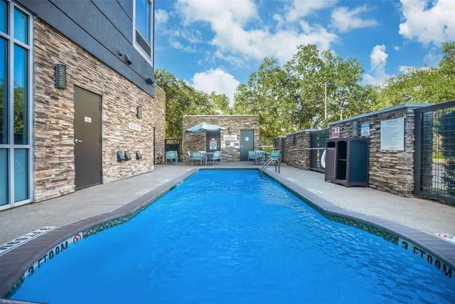 $1,090 | 1350 Broadfield Boulevard, Unit 228, Houston, TX 77084