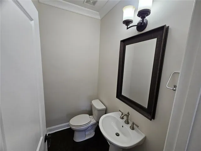 $499,900 | 3920 Glenview Club Lane, Duluth, GA 30097