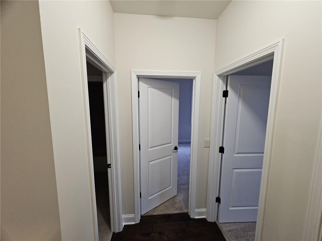 3920 Glenview Club Lane Duluth, GA 30097 - Photo 18 of 44 a view of a bathroom