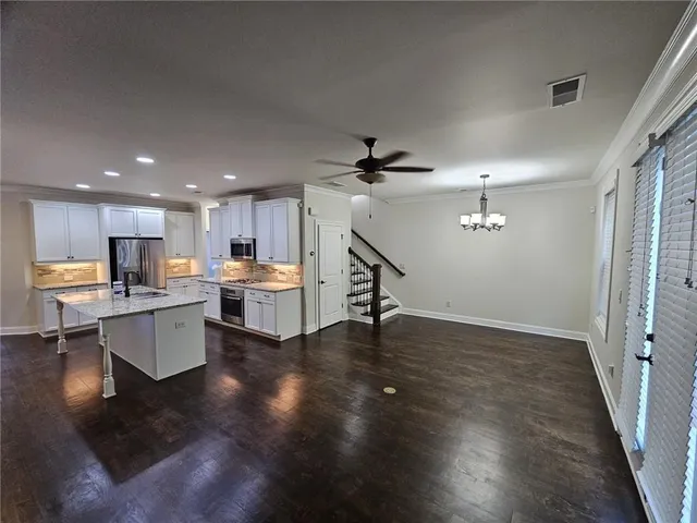 $499,900 | 3920 Glenview Club Lane, Duluth, GA 30097