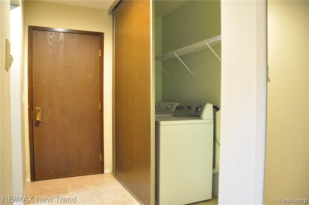 30042 Twelve Mile Road, Unit 57 Farmington, MI 48334 - Photo 6 of 29