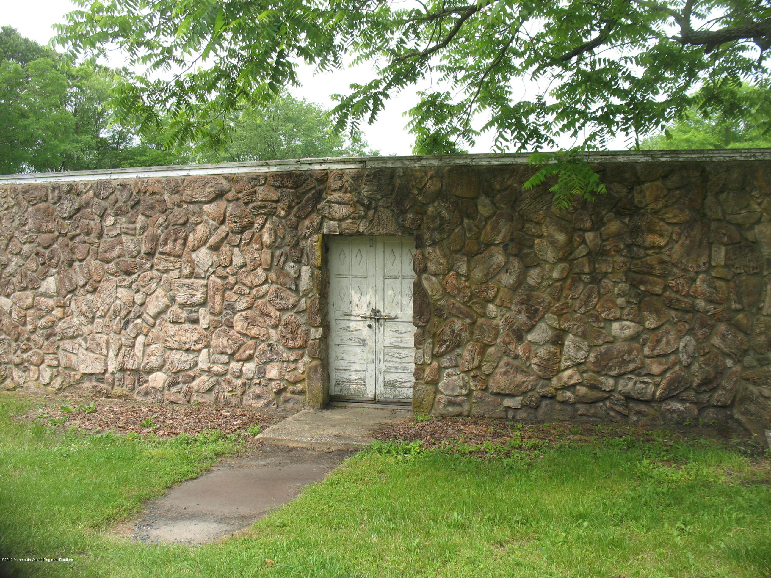 500 Oak Glen Road Howell, NJ 07731 - Photo 25 of 64 IMG_1170