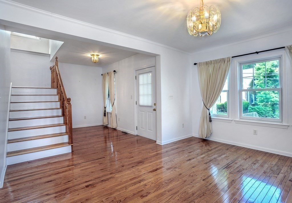 38 Alton Road Quincy, MA 02169 - Photo 11 of 32 Gallery Image 11