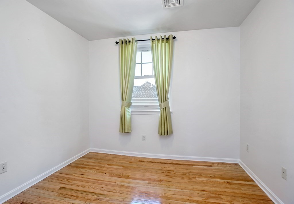 38 Alton Road Quincy, MA 02169 - Photo 15 of 32 Gallery Image 15