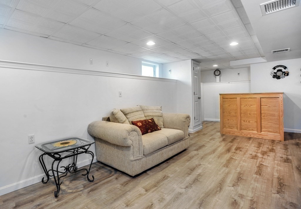 38 Alton Road Quincy, MA 02169 - Photo 17 of 32 Gallery Image 17
