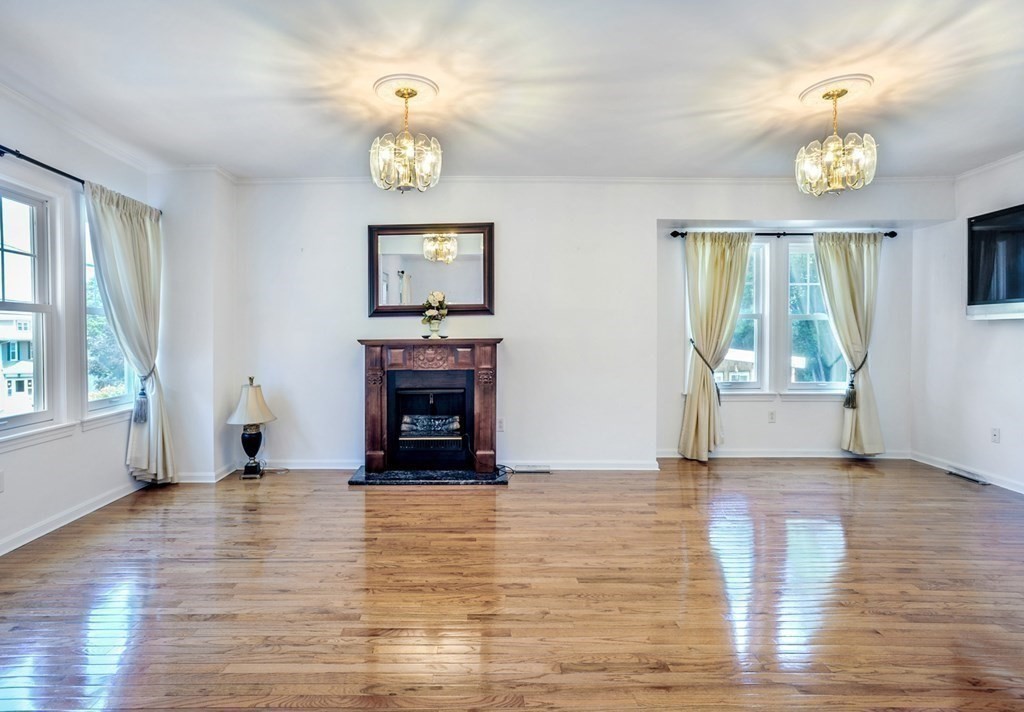 38 Alton Road Quincy, MA 02169 - Photo 8 of 32 Gallery Image 8
