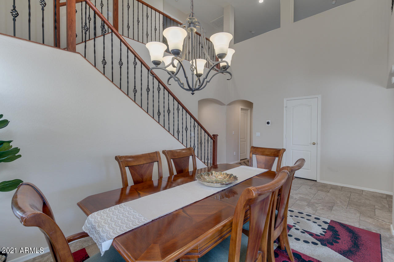 2412 West Steed Ridge Phoenix, AZ 85085 - Photo 8 of 50 08-Steed