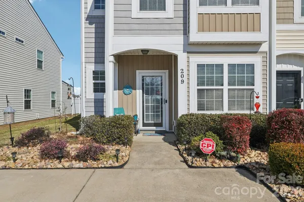 $289,900 | 209 Halton Crossing Drive Southwest, Concord, NC 28027