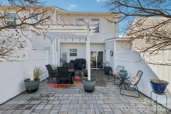 $289,900 | 209 Halton Crossing Drive Southwest, Concord, NC 28027