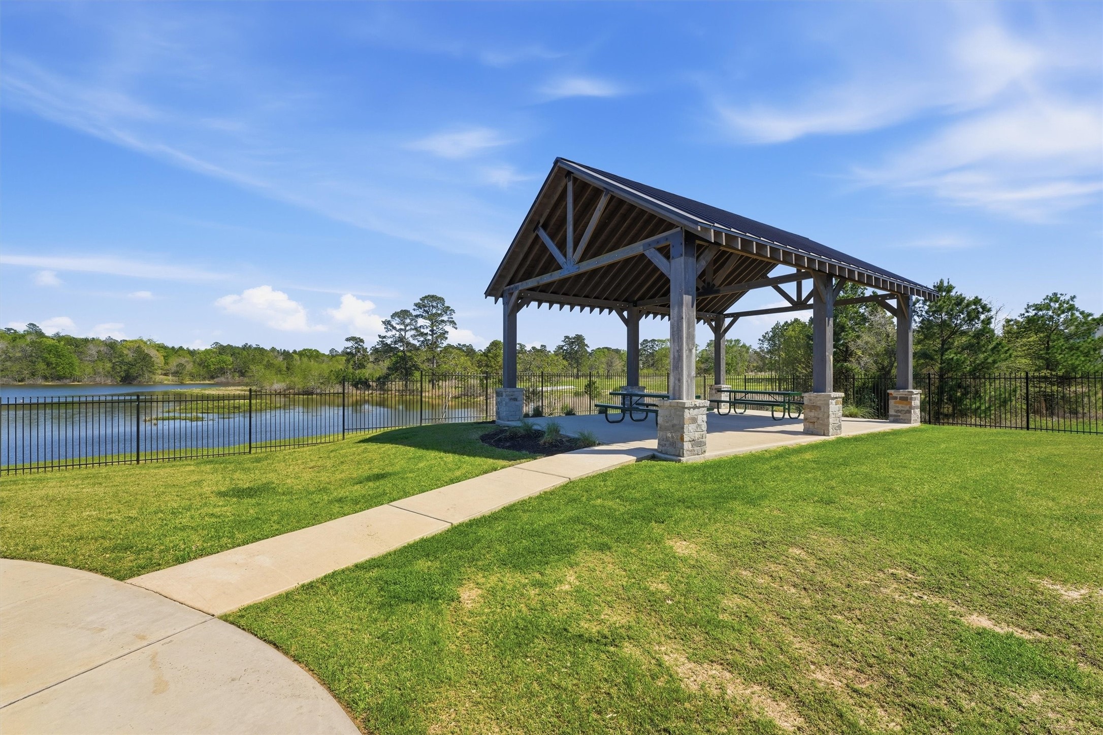 1338 Lakeside Crk Road Magnolia, TX 77354 - Photo 31 of 37 a view of a park with a large trees