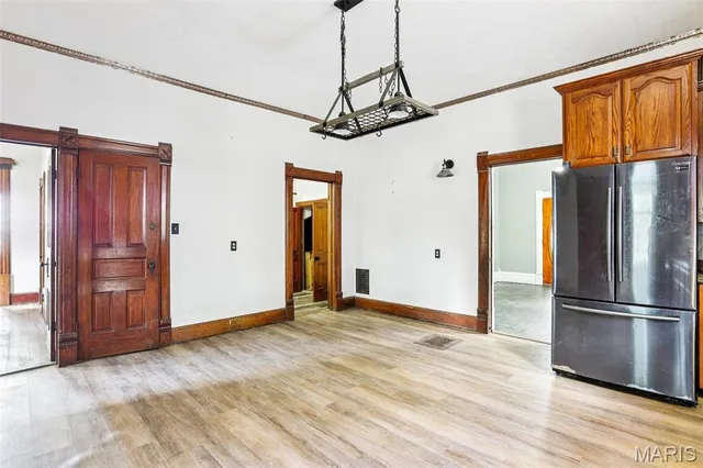 $302,000 | 2074 North 425 Street, Vandalia, IL 62471