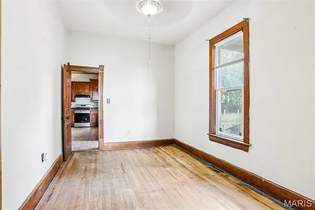 $302,000 | 2074 North 425 Street, Vandalia, IL 62471