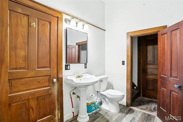 $302,000 | 2074 North 425 Street, Vandalia, IL 62471