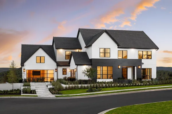 $2,442,119 | 2100 Normandy View, Leander, TX 78641
