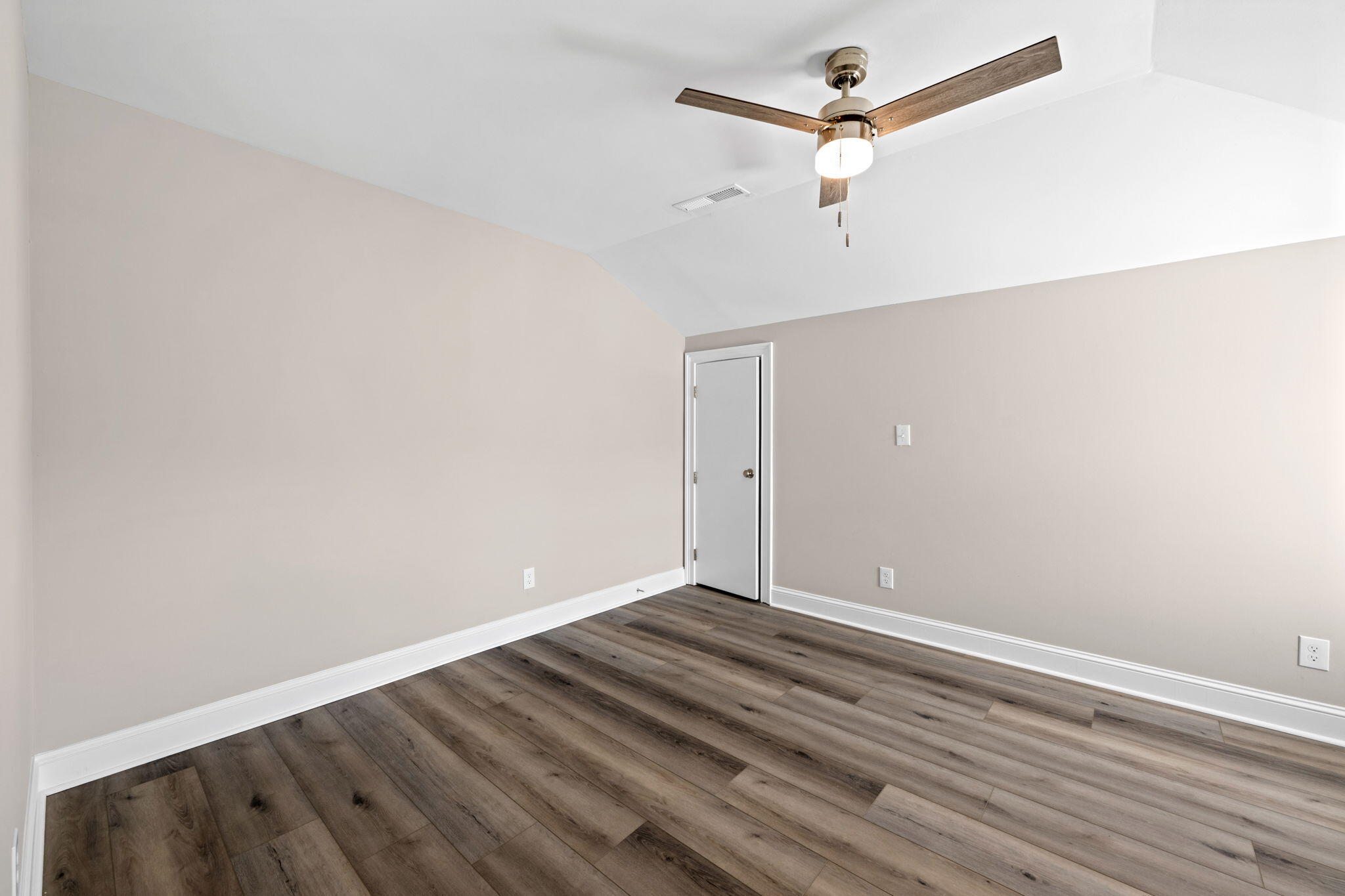 1815 Marthas Bridge Road Dalton, GA 30720 - Photo 43 of 54 14-web-or-mls-DSC_5119