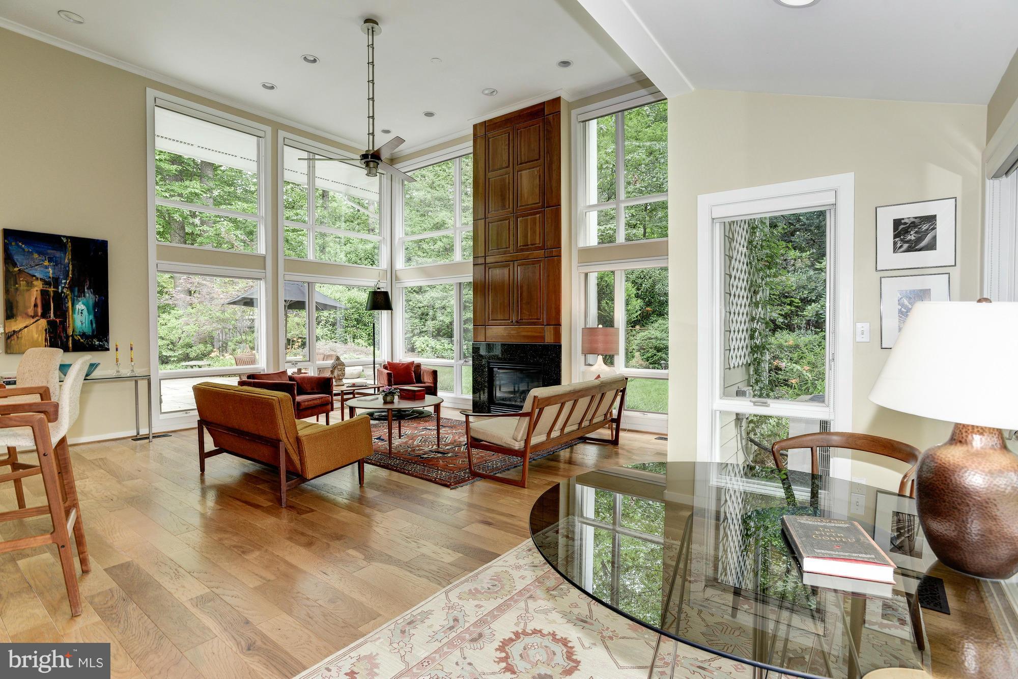 9509 Burning Tree Road Bethesda, MD 20817 - Photo 2 of 30 Family Room