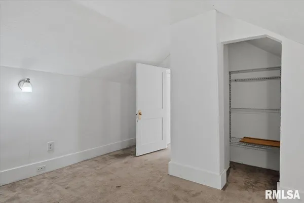 $249,900 | 901 North 6th Street, Riverton, IL 62561