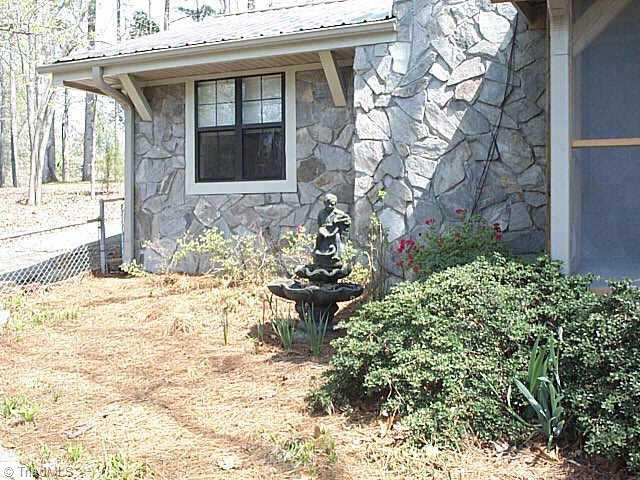 1536 Riverview Road Lexington, NC 27292 - Photo 4 of 6 Other. Garden area