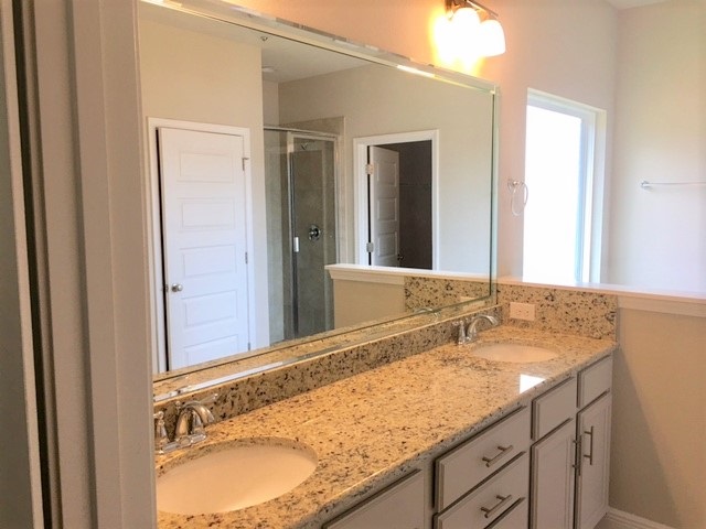 4164 Craigend Loop Gulf Shores, AL 36542 - Photo 7 of 9 Double Vanity MasterBath