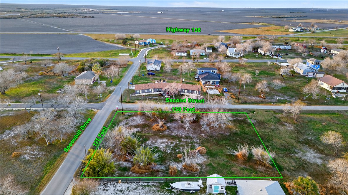 402 2nd Street Bayside, TX 78340 - Photo 4 of 9 a view of a lake view