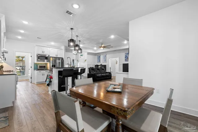 $799,000 | 1688 College Parkway, Gulf Breeze, FL 32563