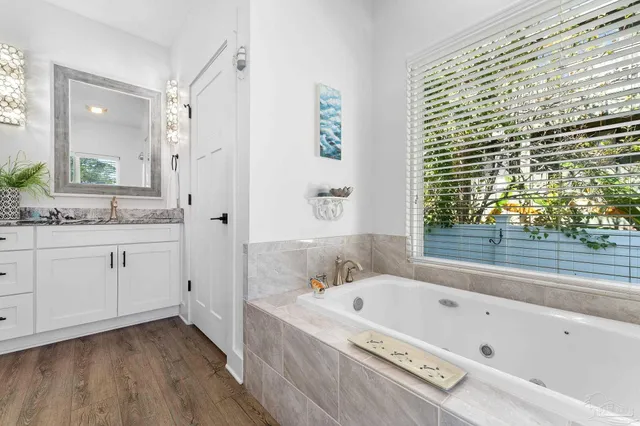 $799,000 | 1688 College Parkway, Gulf Breeze, FL 32563