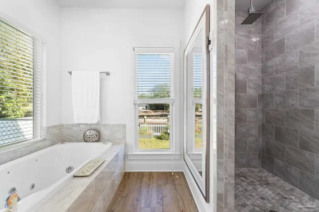 $799,000 | 1688 College Parkway, Gulf Breeze, FL 32563