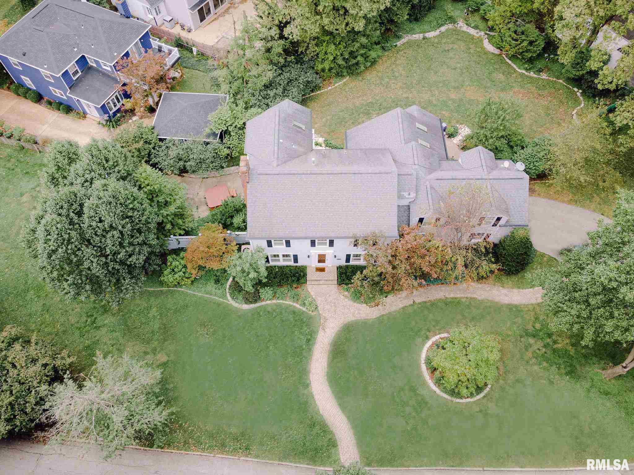 2129 South Illini Road Springfield, IL 62704 - Photo 3 of 46