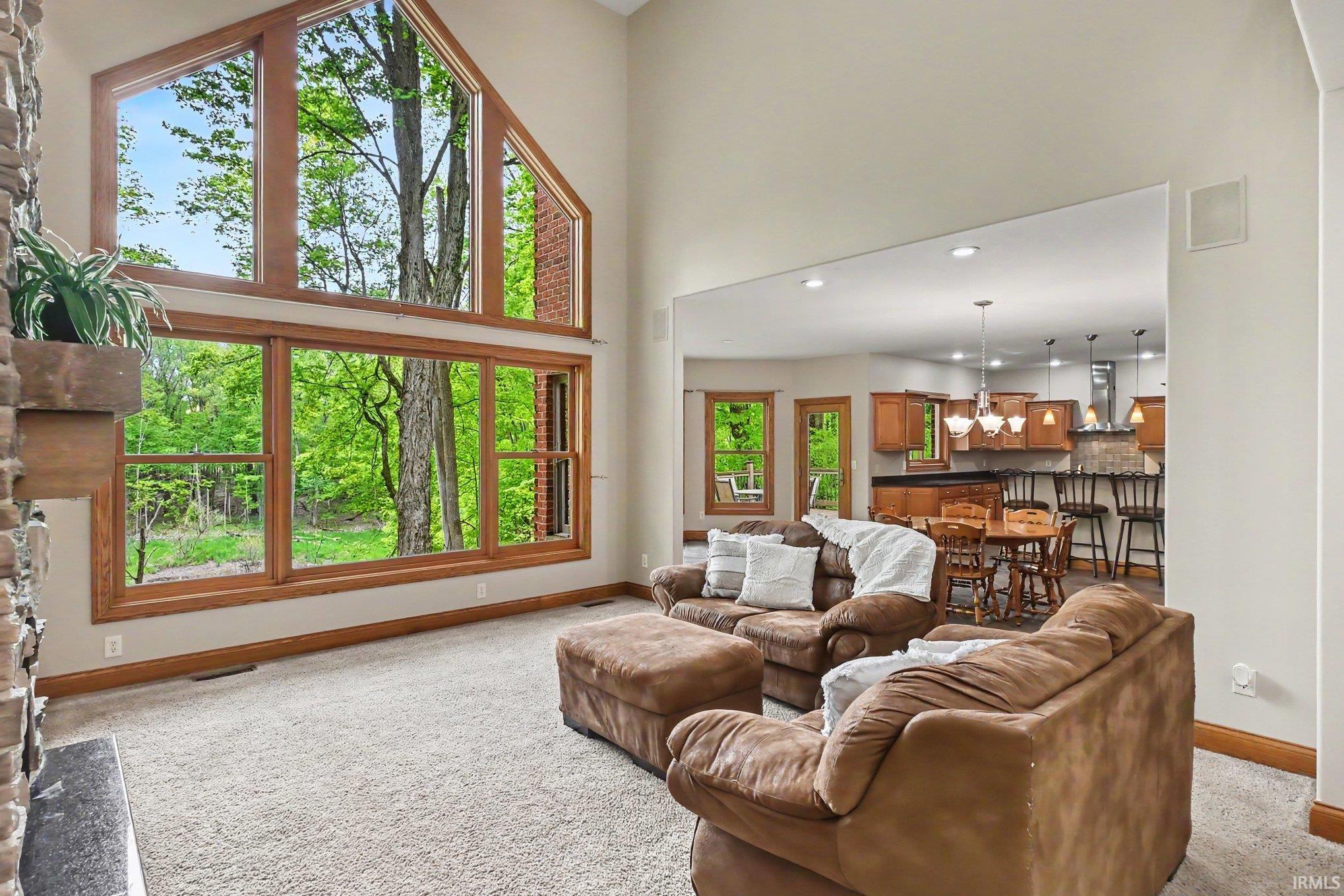 8265 East Walnut Ridge New Carlisle, IN 46552 - Photo 4 of 35