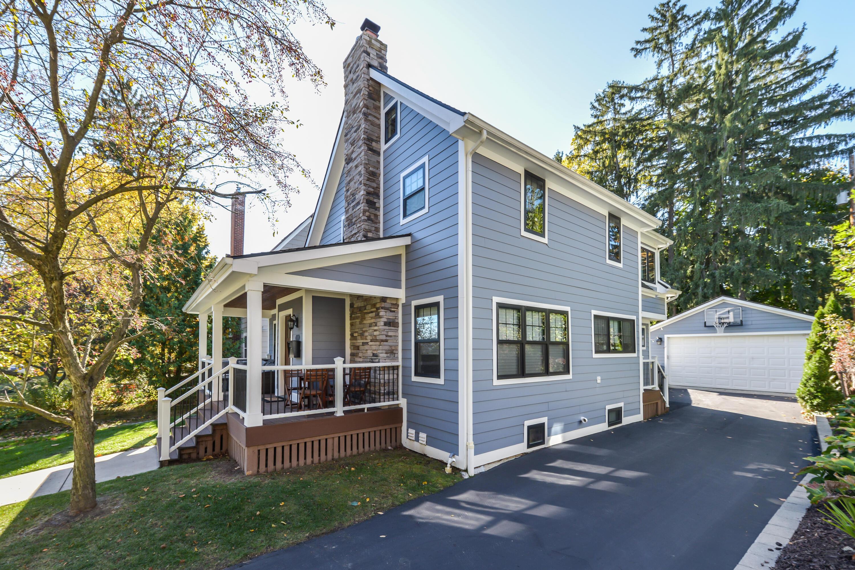 1119 Spring Street Ann Arbor, MI 48103 - Photo 3 of 42 DSC_0573