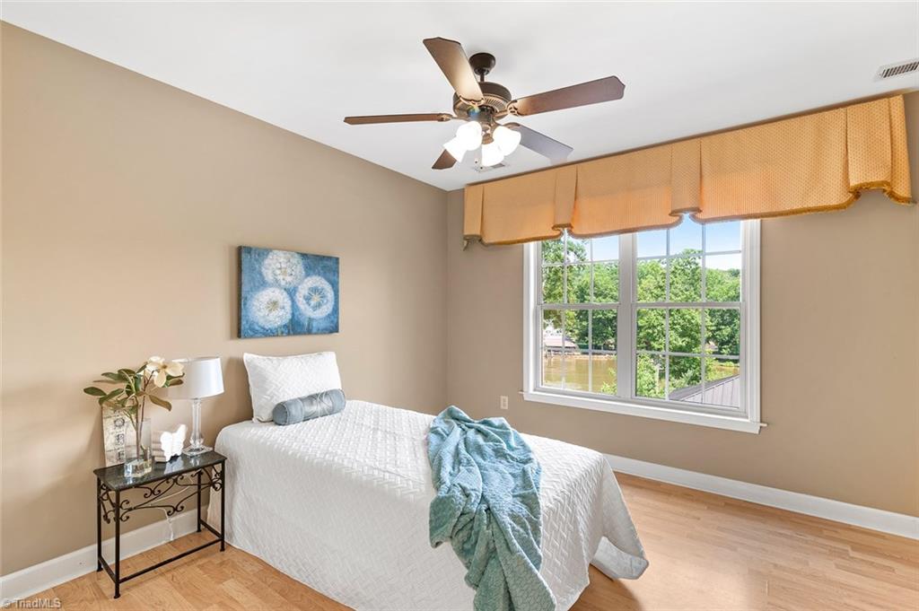 2188 Riverview Rd Extension Lexington, NC 27292 - Photo 18 of 29 Second bedroom with LAKE views!