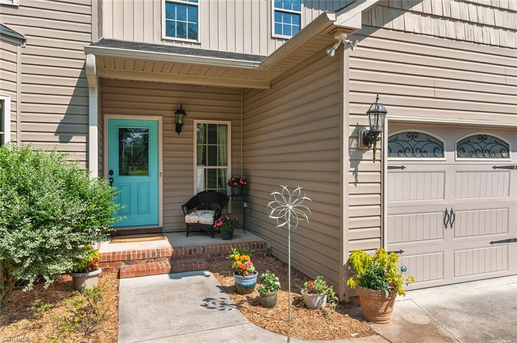 2188 Riverview Rd Extension Lexington, NC 27292 - Photo 23 of 29 Truly a dream LAKE HOME! LIVE WHERE You PLAY!