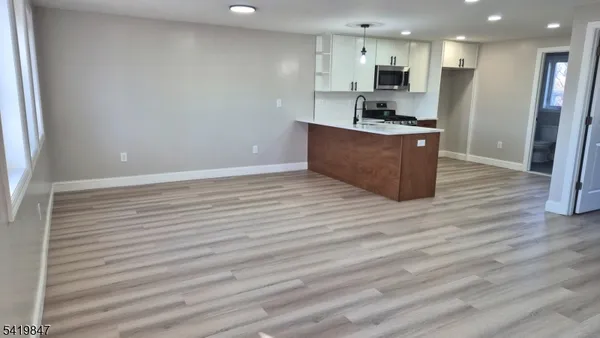 $3,700 | 515 Maple Avenue, Unit 2, Rahway, NJ 07065