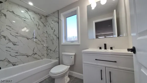 $3,700 | 515 Maple Avenue, Unit 2, Rahway, NJ 07065