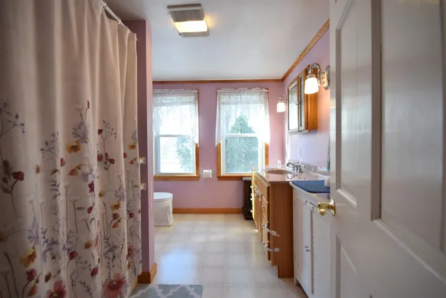 $269,000 | 141 Washington Street, Barre, VT 05641