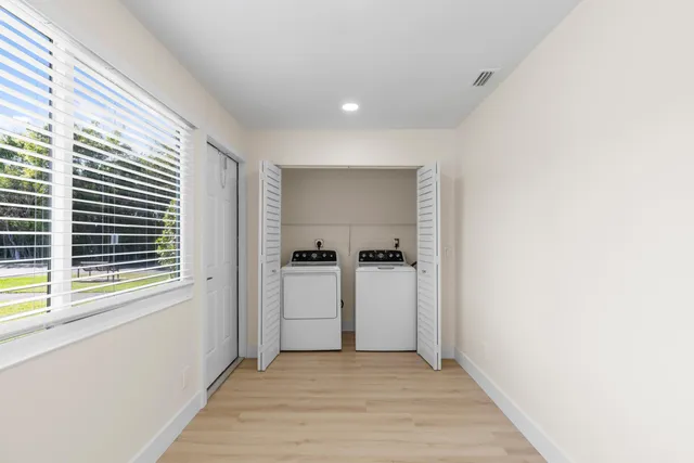 $2,399 | 256 Lake Meryl Drive, West Palm Beach, FL 33411