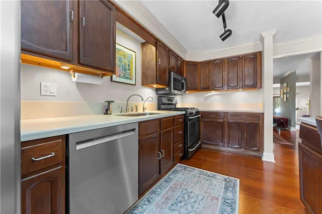 $425,000 | 12 B North Meadowcroft Avenue, Pittsburgh, PA 15216