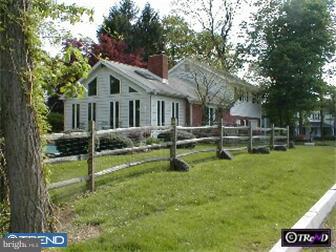 323 North Stanwick Road Moorestown, NJ 08057 - Photo 5 of 12 Exterior Side