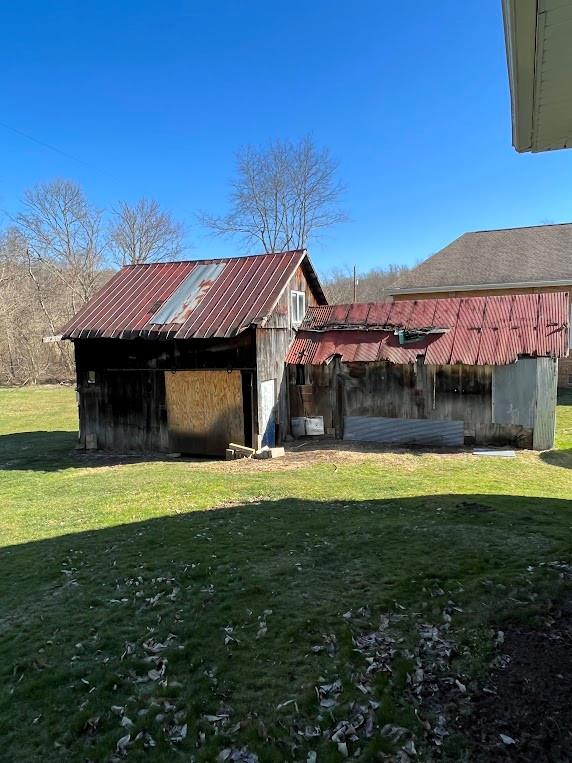 199 Fordyce Run Road Holbrook, PA 15341 - Photo 3 of 21 Gallery Image 3