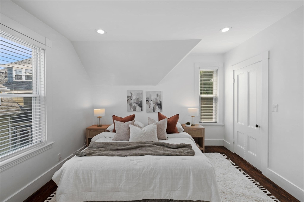 8 Chestnut Street Lynn, MA 01902 - Photo 18 of 39
