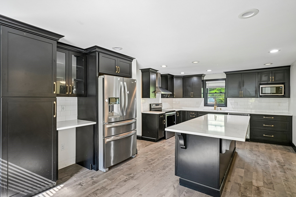 6 Susan Circle Carver, MA 02330 - Photo 2 of 37