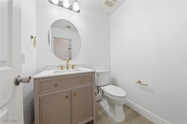 $3,900 | 956 Via Canale Drive, Henderson, NV 89011